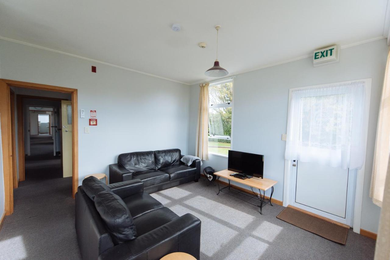 Ferienwohnung Koru Flat Pounawea Exterior foto